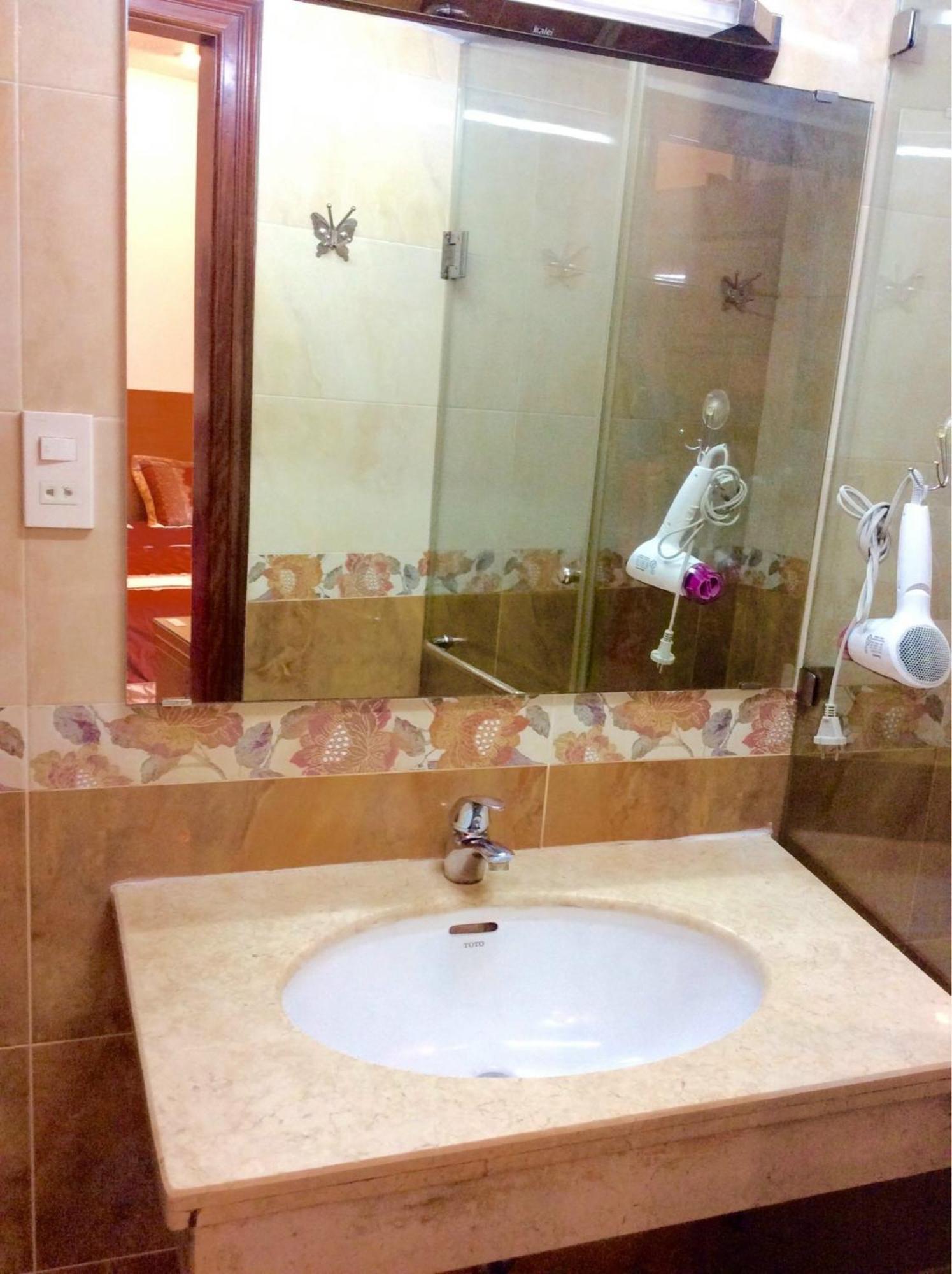 Serviced Apartment Next To The Hanoi Opera House Can Ho Day Du Tien Nghi Co Thang May Ngay Gan Nha Hat Lon Екстер'єр фото