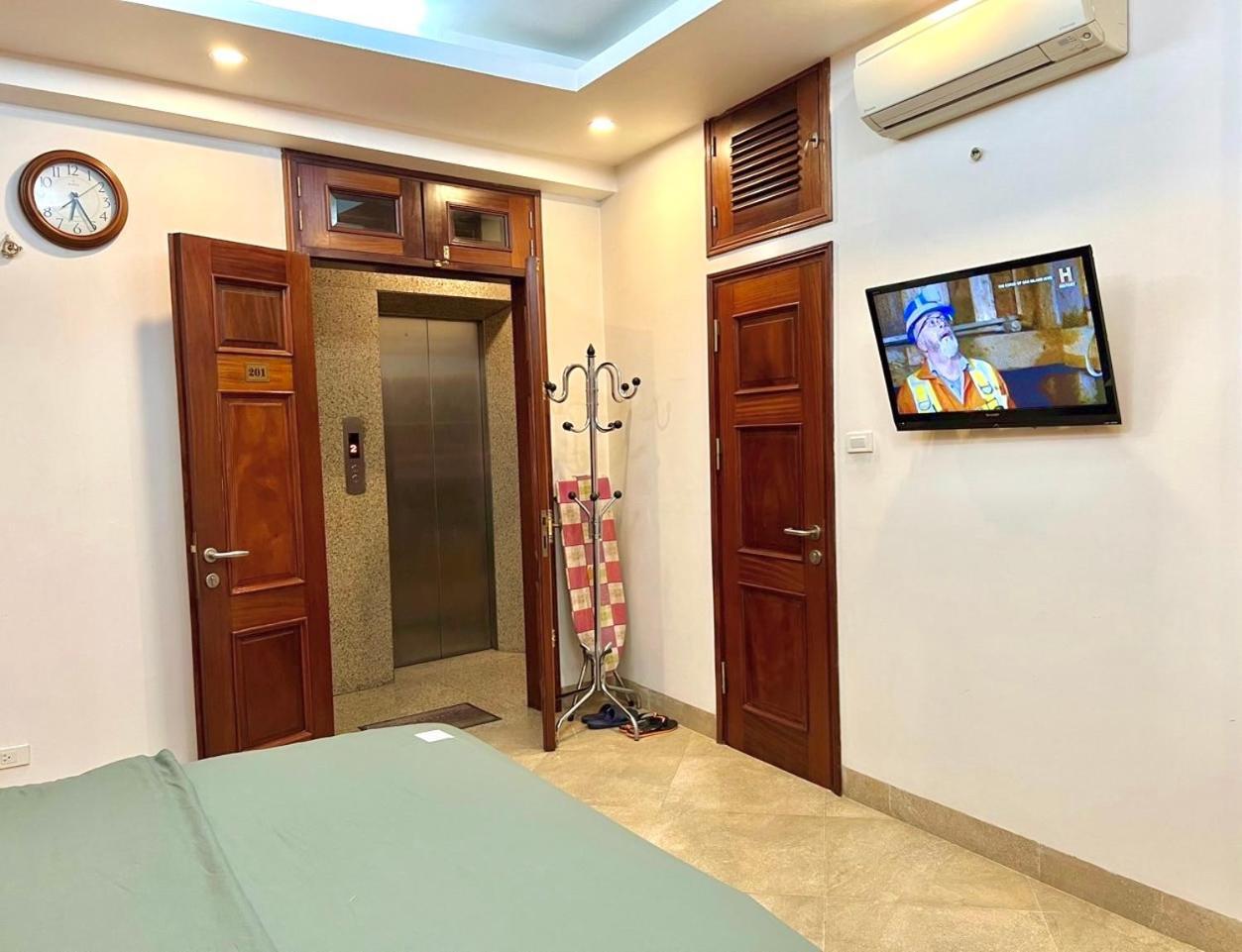 Serviced Apartment Next To The Hanoi Opera House Can Ho Day Du Tien Nghi Co Thang May Ngay Gan Nha Hat Lon Екстер'єр фото